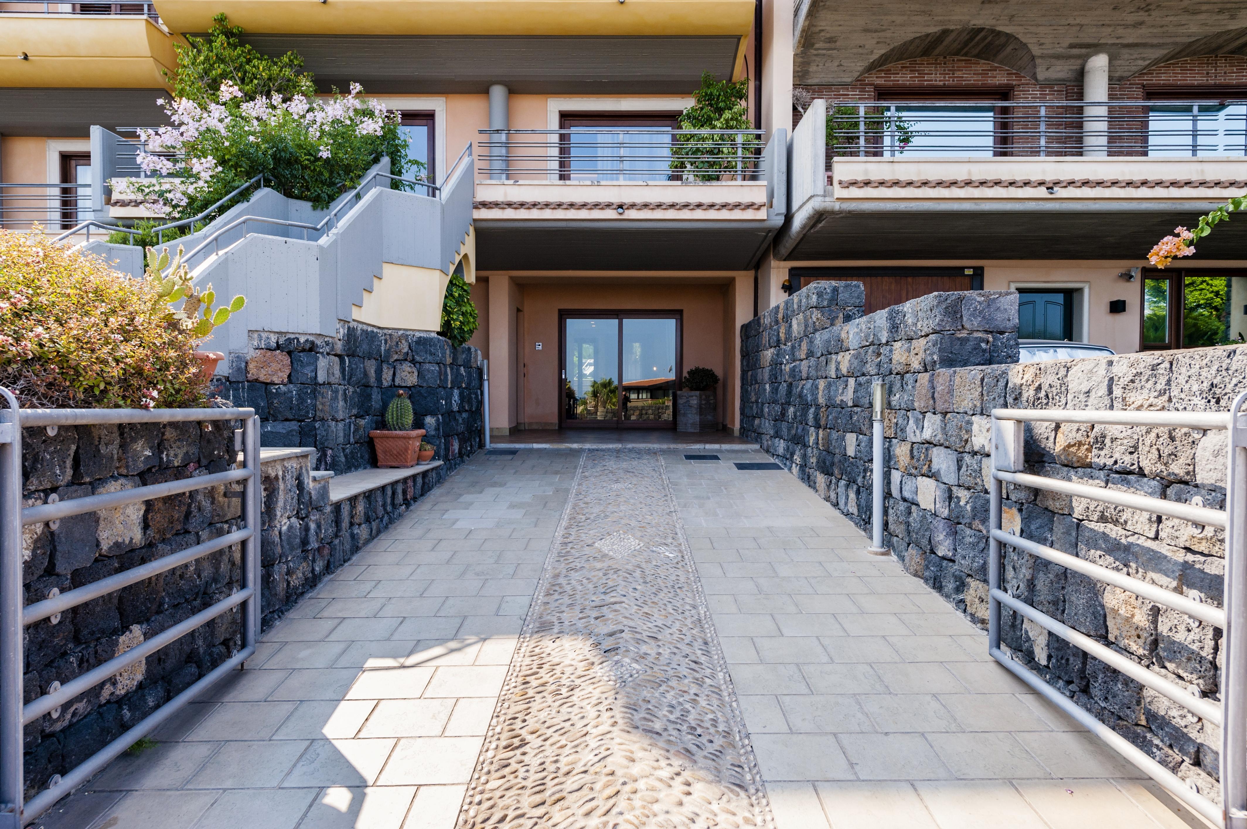 Villa Albachiara By Ferrini Home Катанія Екстер'єр фото